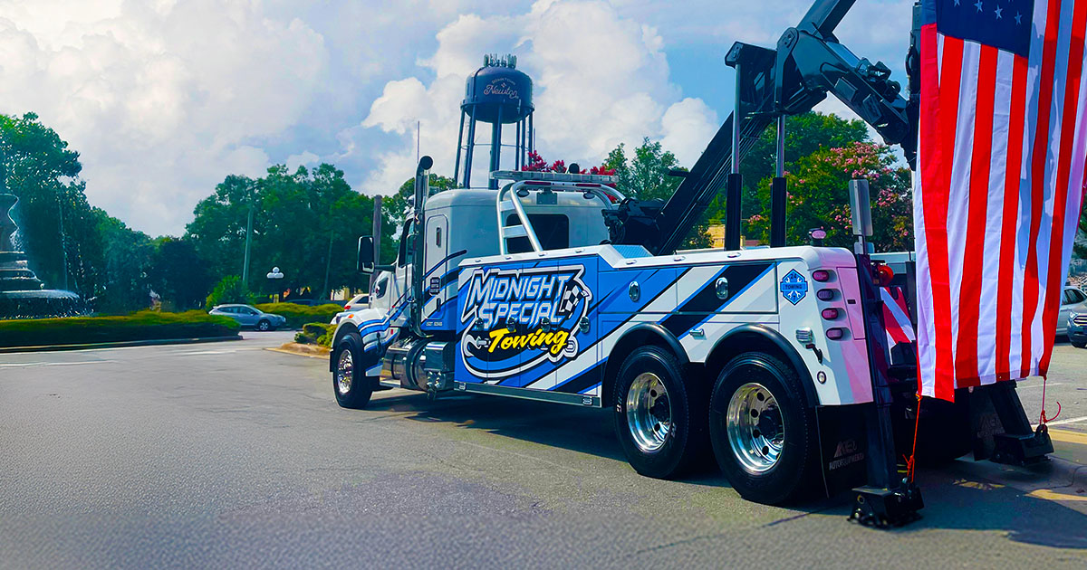 Luxury Car Towing In Hiddenite North Carolina